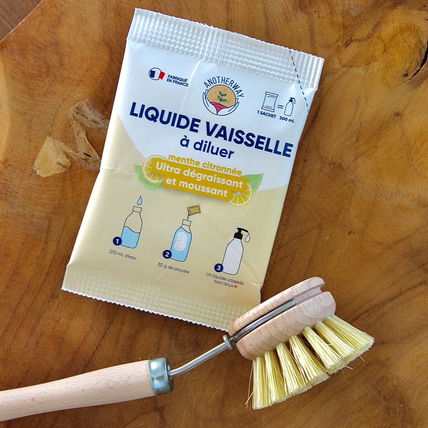 Liquide vaisselle à diluer | Menthe citronnée | 1 sachet = 300mlsavon vaisselleUneViePlusSaine